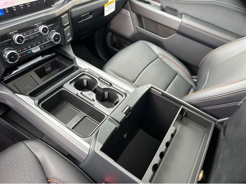 New 2025 Ford F250 Lariat w/ Lariat Ultimate Package image 34