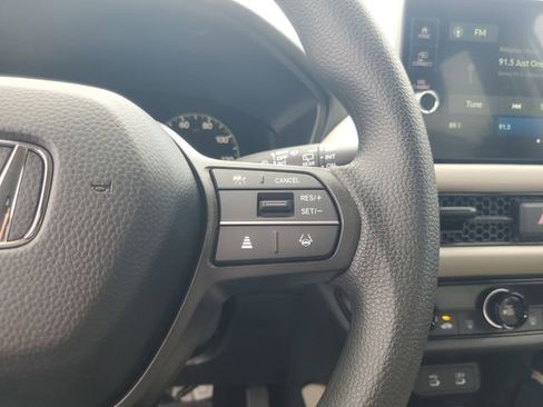 New 2026 Honda HR-V LX image 17