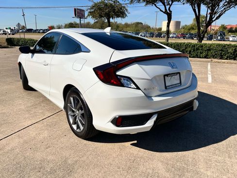 Used 2019 Honda Civic EX image 8