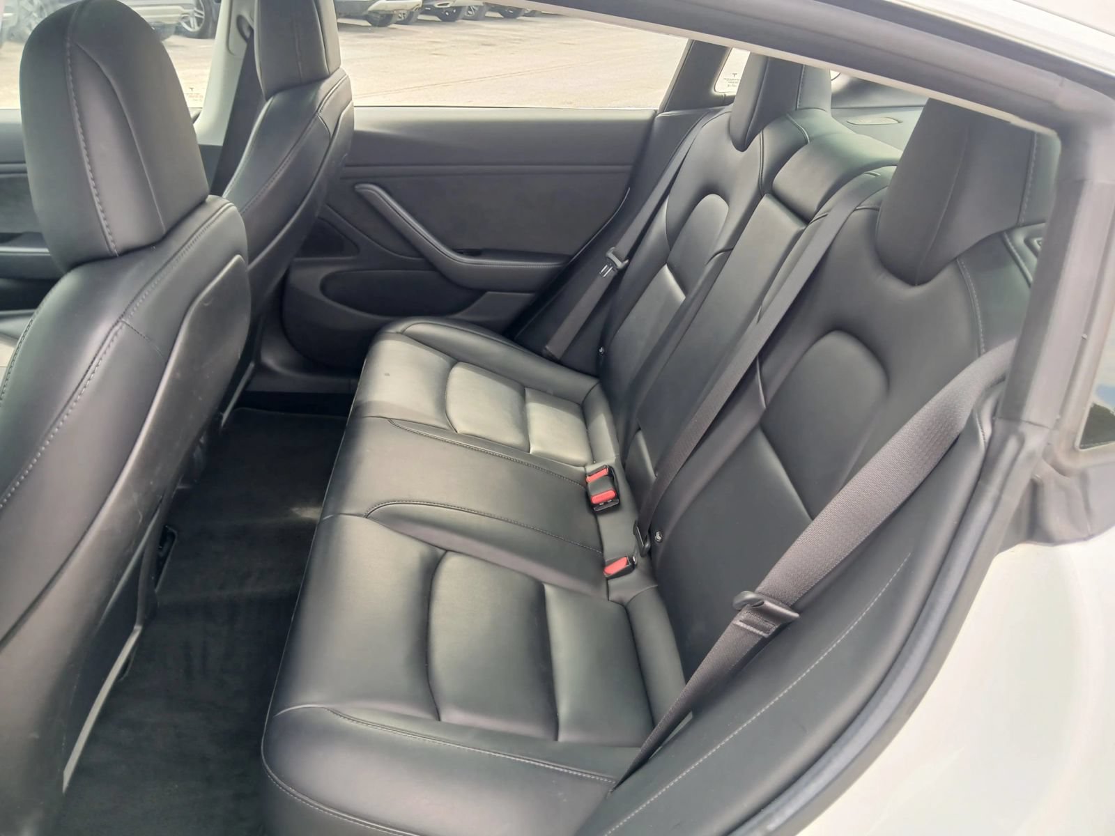 Used 2018 Tesla Model 3 Long Range RWD image 13