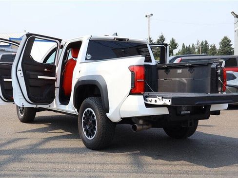 Used 2024 Toyota Tacoma TRD Off-Road AWD/4WD image 35