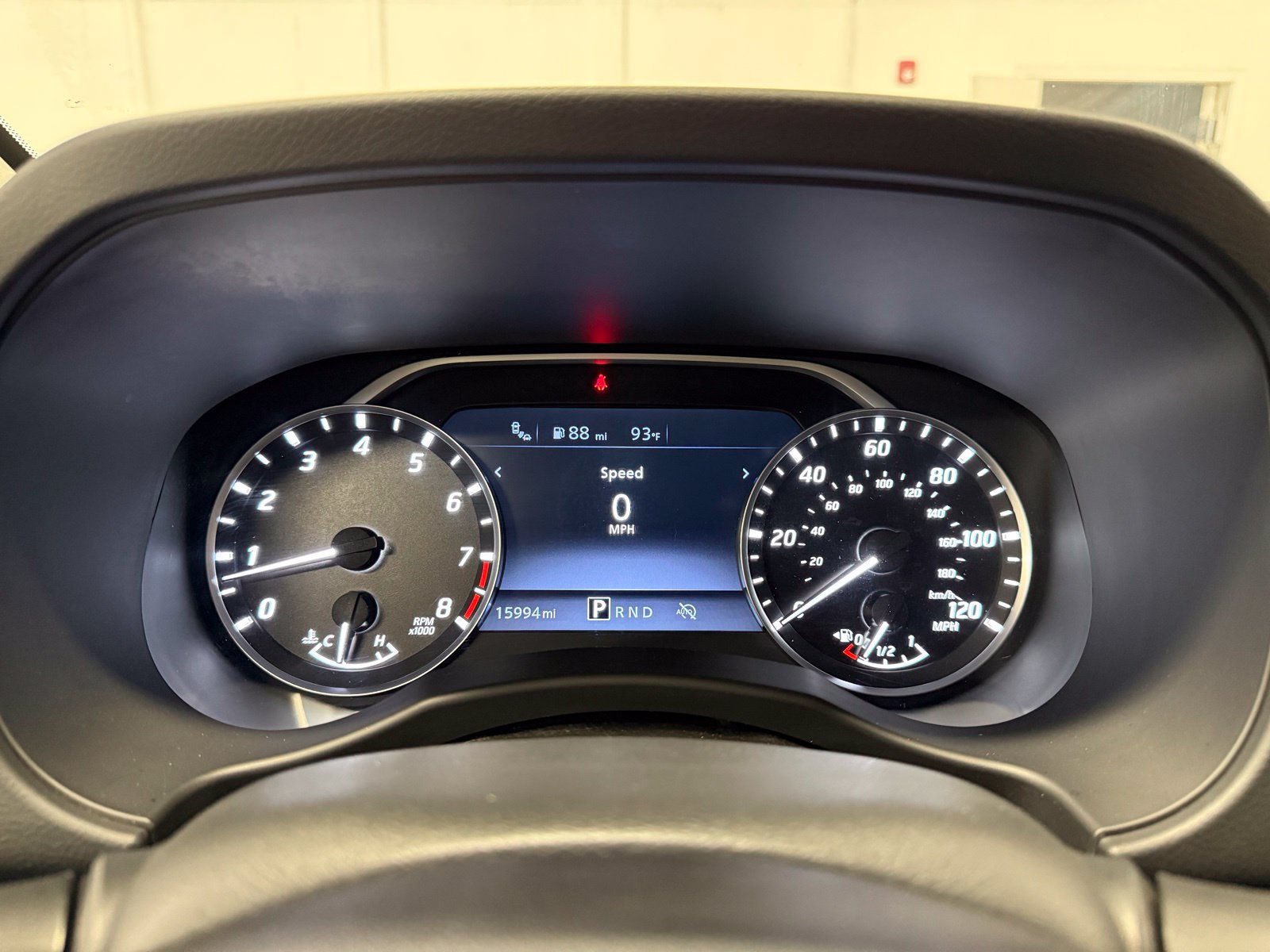 Used 2025 Nissan Frontier SV RWD image 10