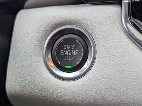 Certified 2024 GMC Canyon AT4X image 17