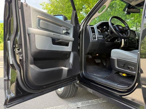 Used 2018 RAM 1500 Big Horn AWD/4WD image 12