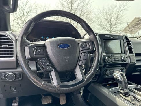Used 2016 Ford F150 XLT w/ Equipment Group 302A Luxury image 11
