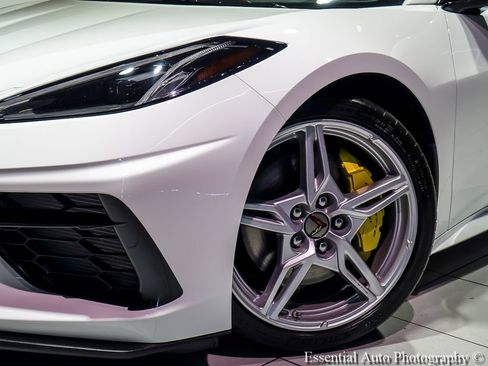 Used 2020 Chevrolet Corvette Stingray Preferred Cpe w/ 2LT Preferred Equipment Group RWD image 5