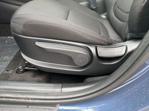 New 2026 Hyundai Tucson SE image 14