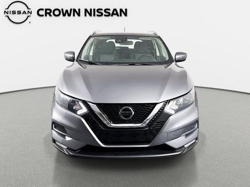Certified 2022 Nissan Rogue Sport SV image 2