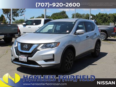 Used 2020 Nissan Rogue S FWD image 3