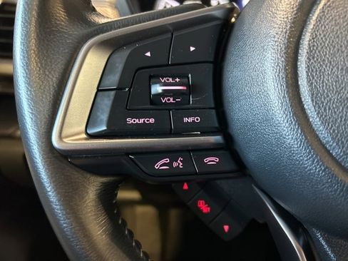 Used 2023 Subaru Forester Premium image 12