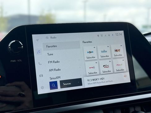 Used 2024 Lexus UX 250h AWD image 16