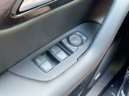 Used 2022 Chevrolet Blazer RS w/ Enhanced Convenience Package AWD/4WD image 18
