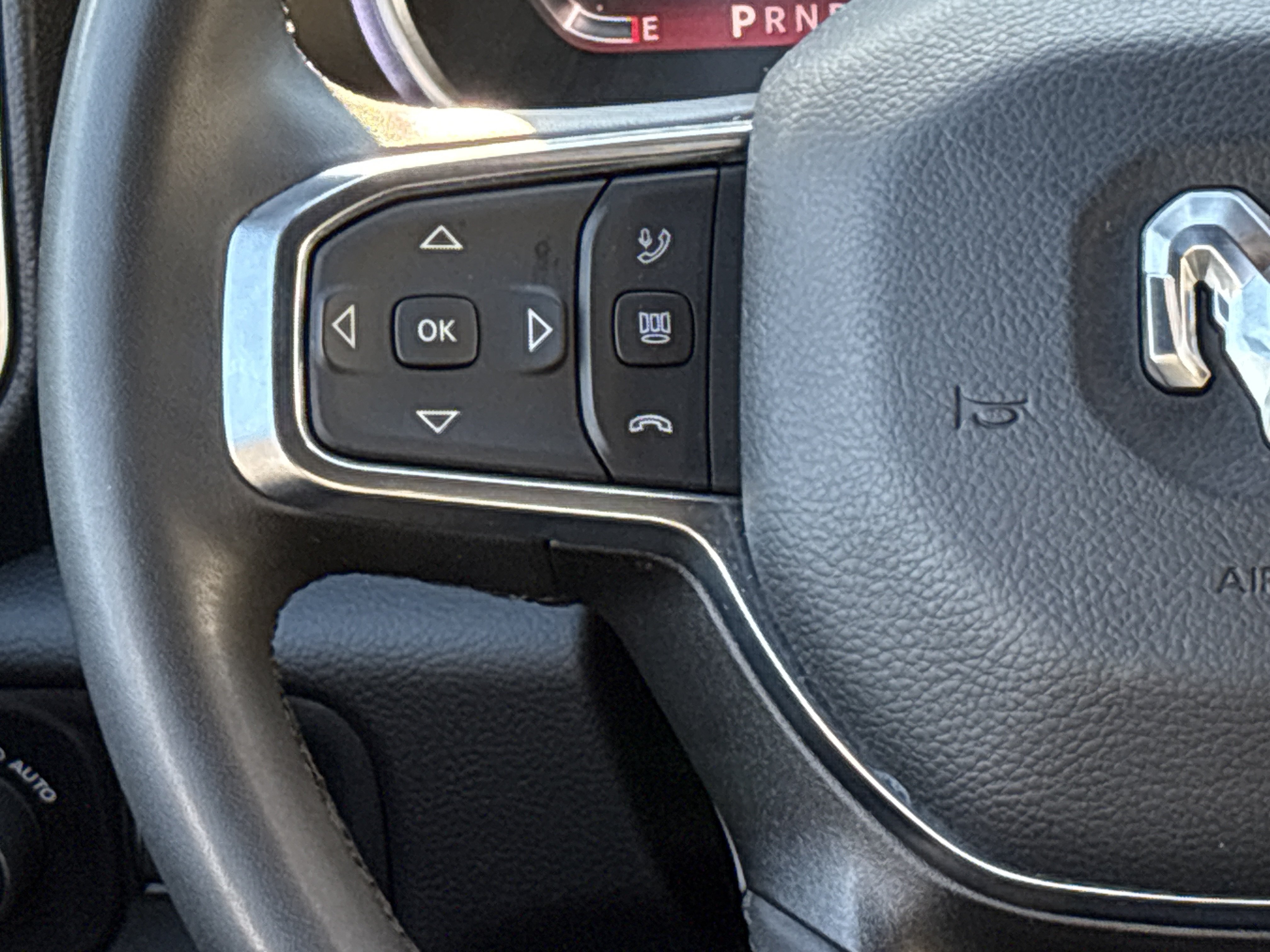 Used 2025 RAM 3500 Laramie AWD/4WD image 23