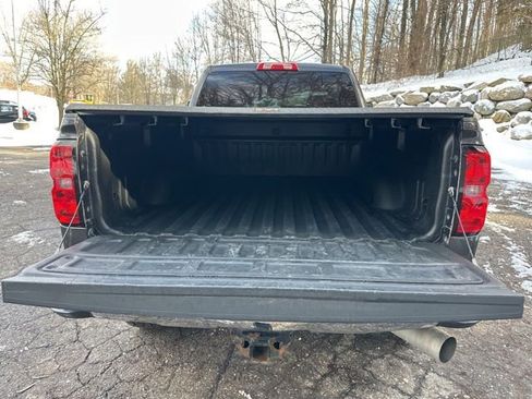 Used 2015 Chevrolet Silverado 2500 LT w/ LT Convenience Package image 24