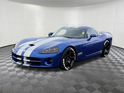 Used 2006 Dodge Viper SRT-10 RWD image 3