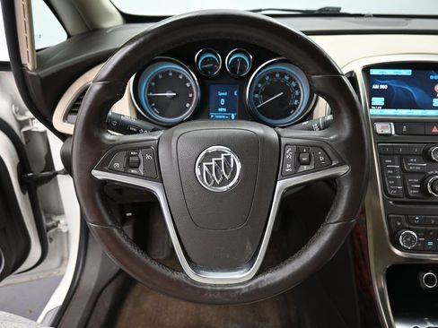 Used 2013 Buick Verano Leather FWD image 13