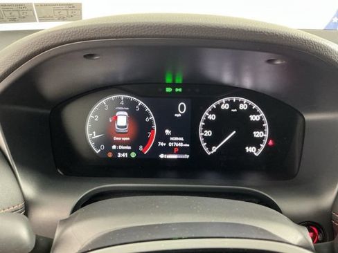 Used 2024 Honda HR-V Sport image 15