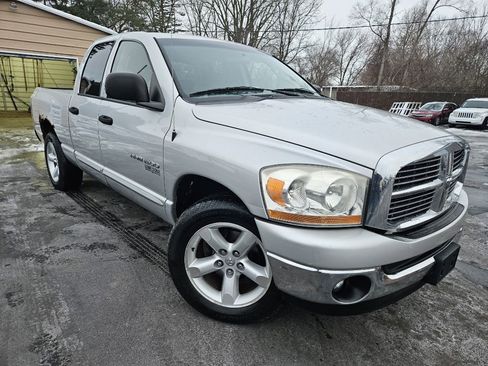Used 2006 Dodge Ram 1500 Truck SLT image 3