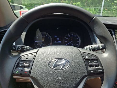 Used 2017 Hyundai Tucson SE Plus FWD image 19