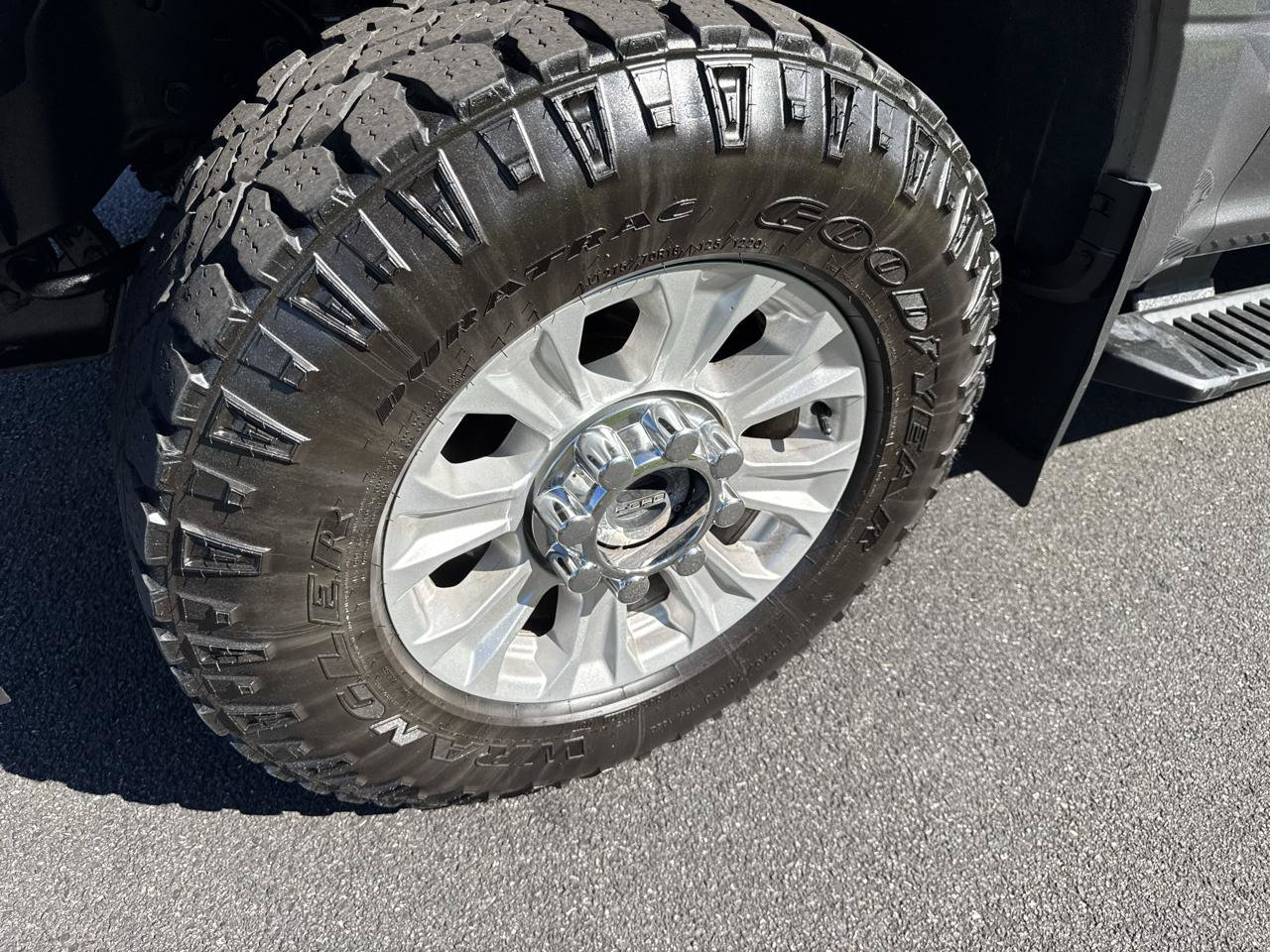 Used 2022 Ford F350 XLT w/ XLT Value Package AWD/4WD image 24