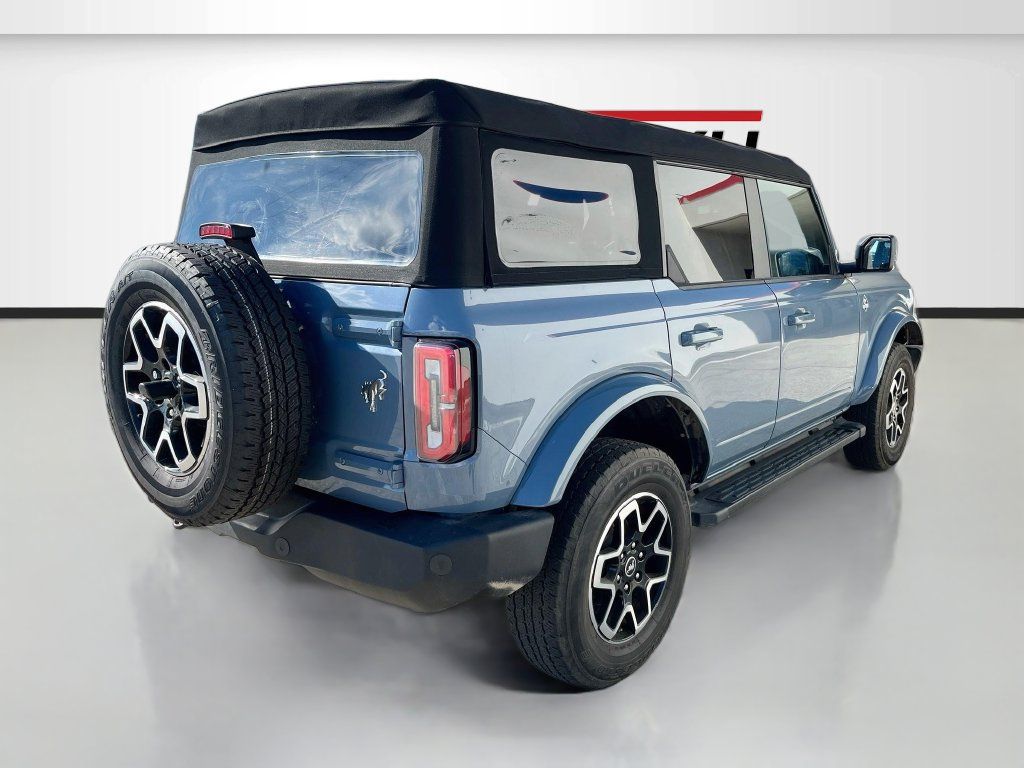 Used 2024 Ford Bronco Outer Banks AWD/4WD image 7
