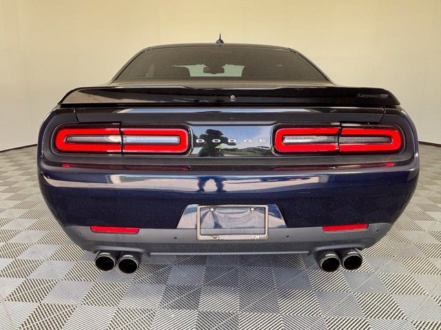 Used 2017 Dodge Challenger R/T Scat Pack RWD image 5