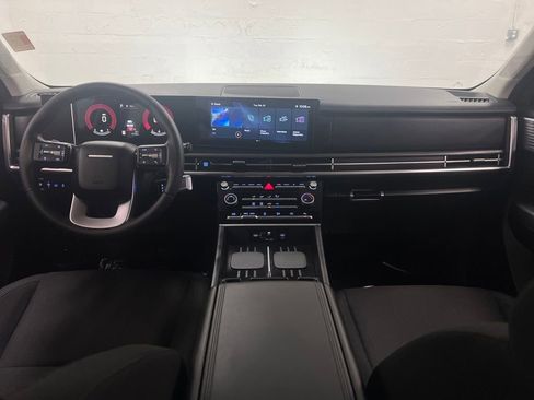 Used 2025 Hyundai Santa Fe SE image 14