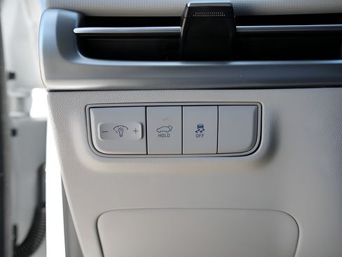 Certified 2026 Hyundai Tucson SEL Plus FWD image 25
