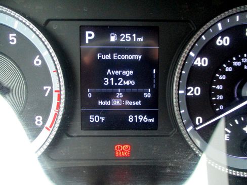 Used 2022 Hyundai Sonata SE w/ Cargo Package image 36