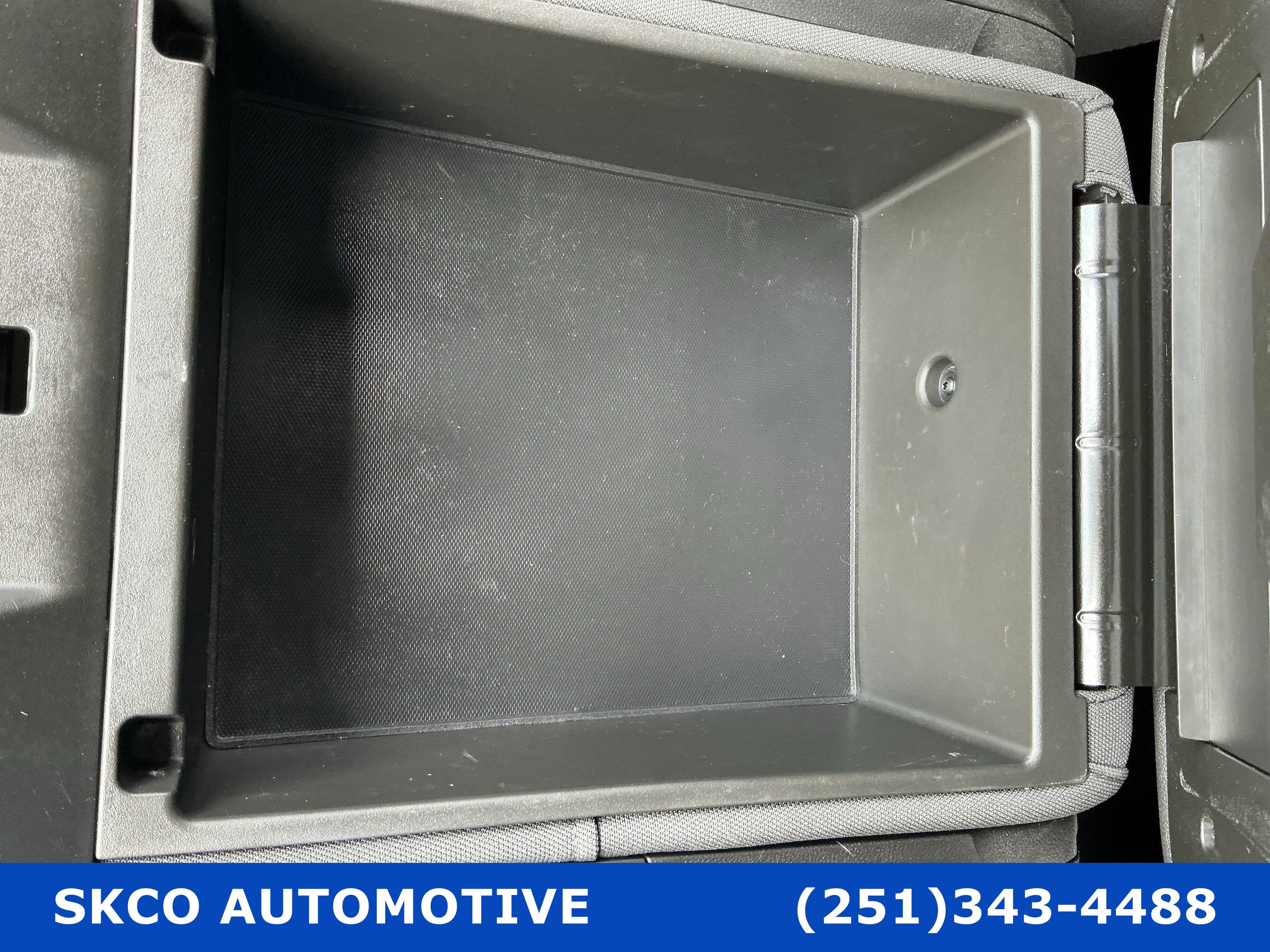 Used 2023 Chevrolet Silverado 1500 LT RWD image 25