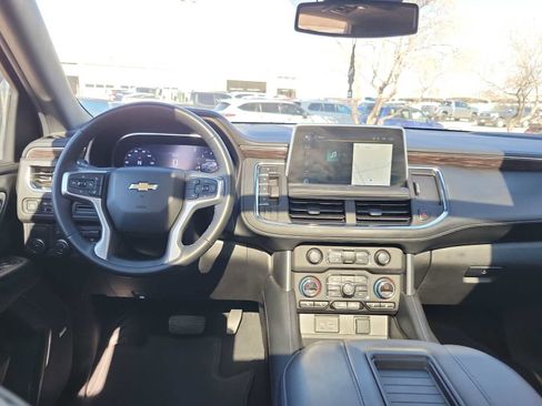 Used 2024 Chevrolet Tahoe LT w/ Luxury Package image 10