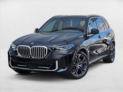 New 2026 BMW X5 xDrive50e image 1