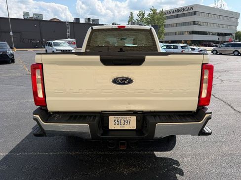 Used 2026 Ford F250 XLT AWD/4WD image 4