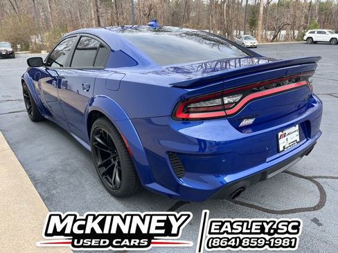 Used 2022 Dodge Charger SRT Hellcat w/ Harman/Kardon Audio Group RWD image 11