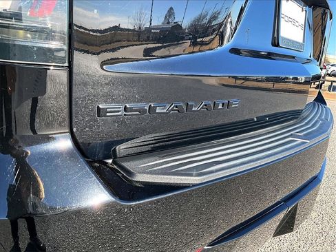 Used 2021 Cadillac Escalade Sport Platinum image 22
