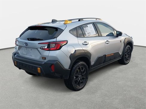 Used 2025 Subaru Crosstrek 2.5i Wilderness w/ Wilderness Package image 5