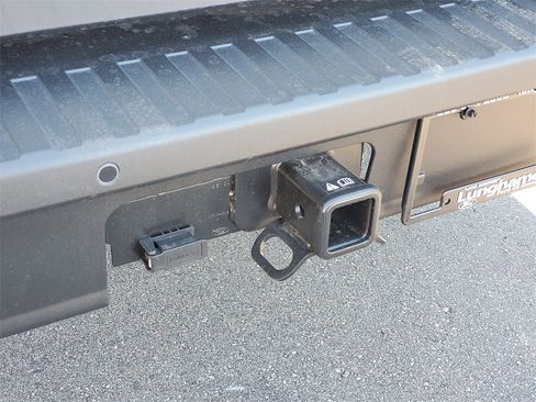 New 2025 Ford Maverick XL w/ Equipment Group 102A image 26