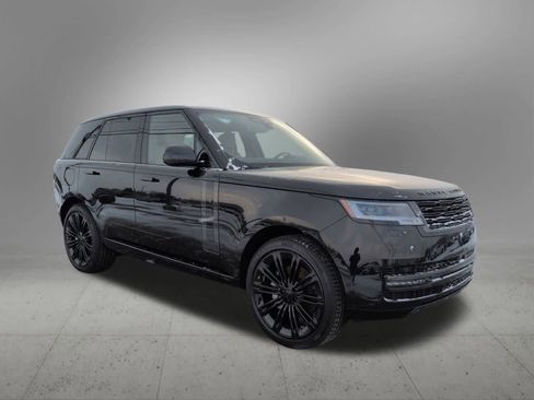 New 2026 Land Rover Range Rover SE image 8