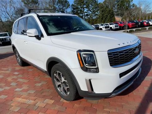 Used 2020 Kia Telluride EX image 3
