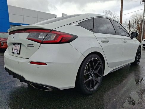 Used 2024 Honda Civic Sport Touring image 6