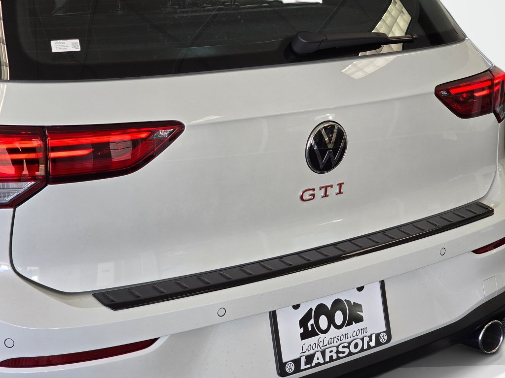 New 2026 Volkswagen GTI SE FWD image 13