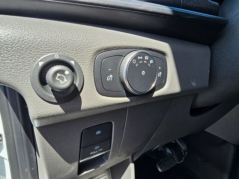 New 2026 Ford Transit 250 148 High Roof AWD image 17