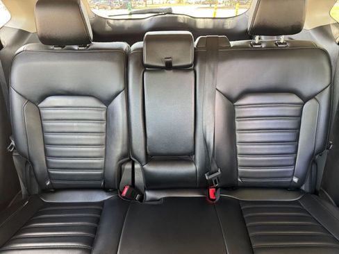 Used 2024 Ford Edge SEL image 38