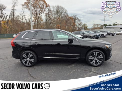 Certified 2023 Volvo XC60 B5 Plus w/ Climate Package image 3