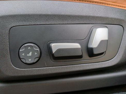 Certified 2023 BMW X3 sDrive30i w/ Premium Package image 28