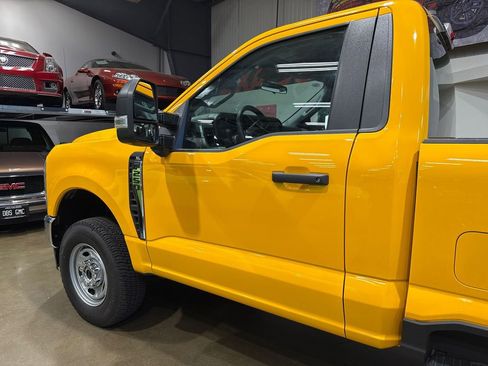 Used 2025 Ford F250 XLT w/ 360-Degree Camera Package image 65