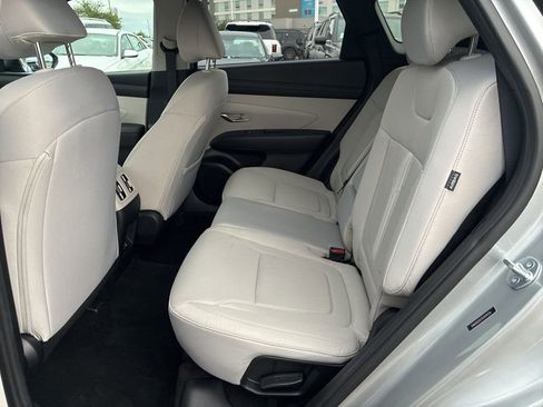 Certified 2025 Hyundai Tucson SEL image 10