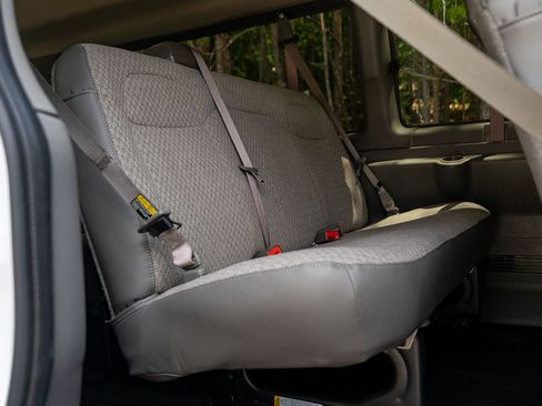 New 2025 Chevrolet Express 2500 Extended image 17