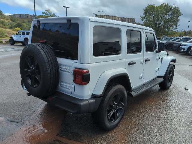 Certified 2020 Jeep Wrangler Unlimited Sahara AWD/4WD image 5