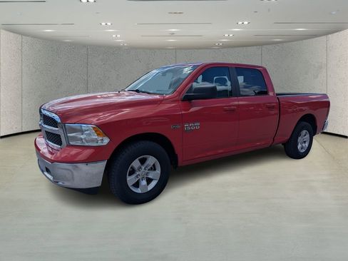 Used 2020 RAM 1500 Classic SLT image 7